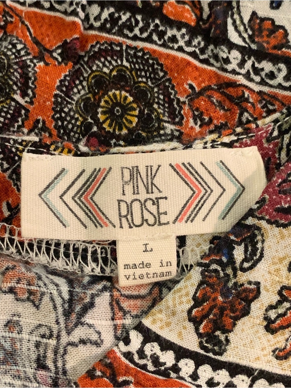 Pink Rose, Earthy Floral Boho Lace up V-Neck‎ Romper. Size Large - Picture 2 of 4